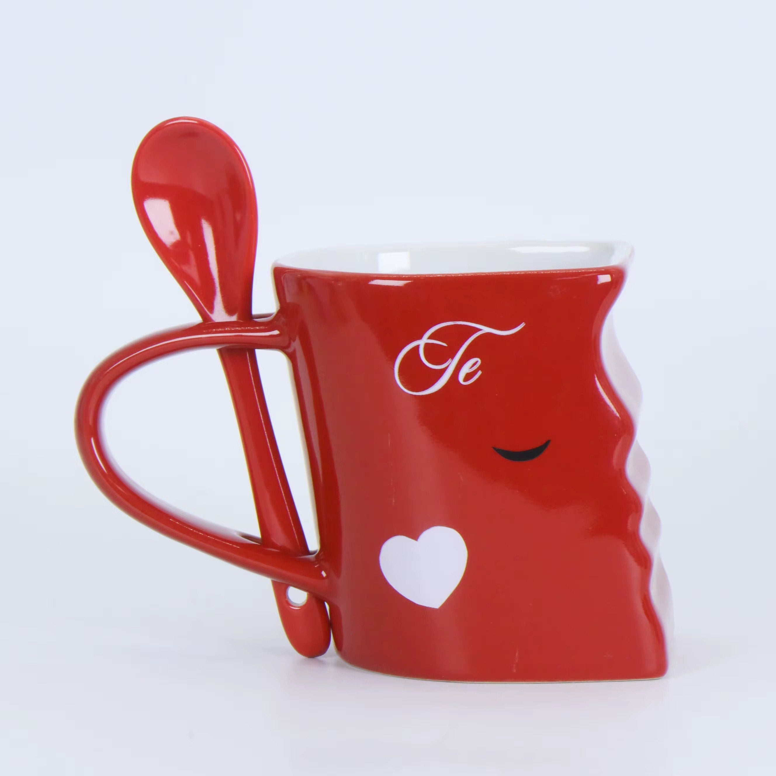 TASSE "JE T'AIME" EN CÉRAMIQUE